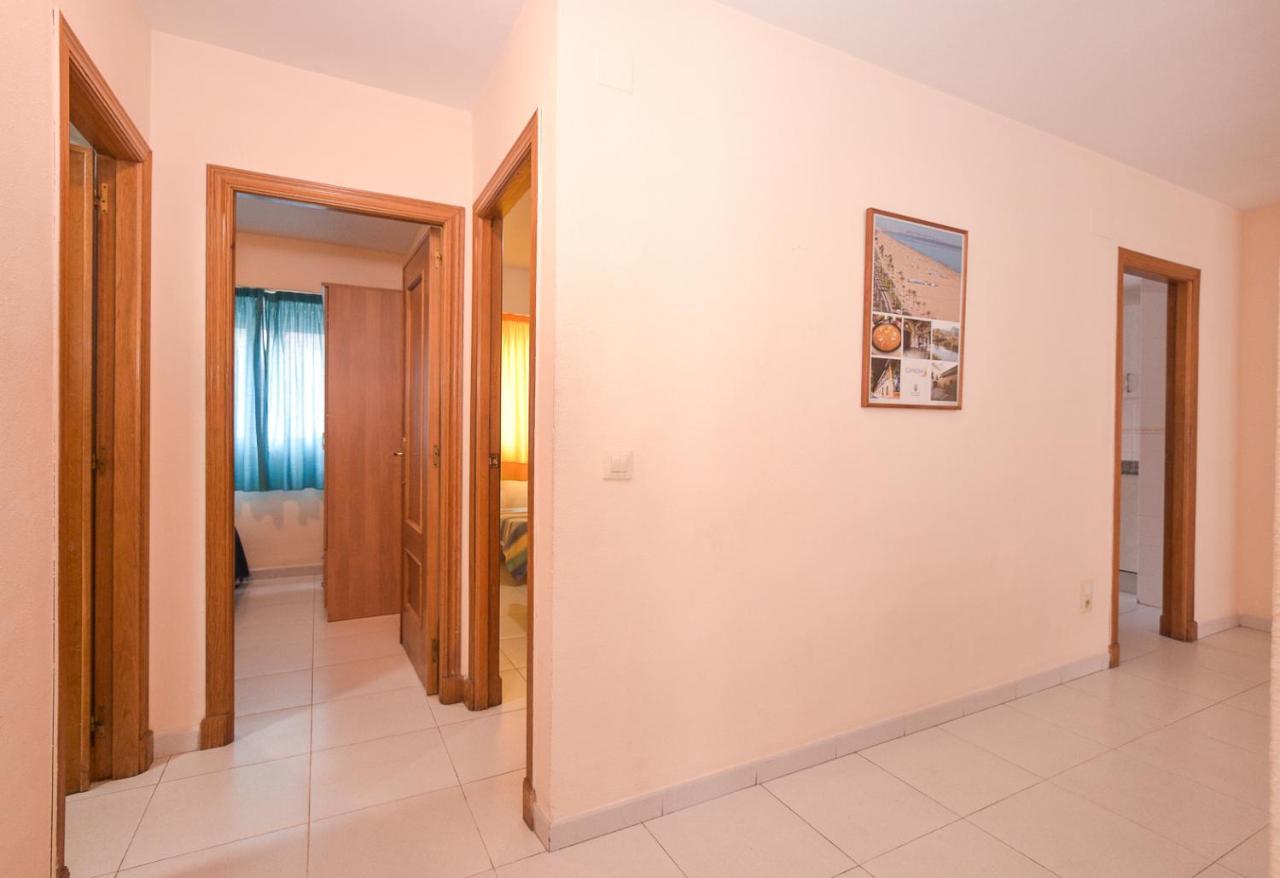 Apartamentos Marblau Las Alondras-Julio Y Agosto Solo Familias Гандія Екстер'єр фото