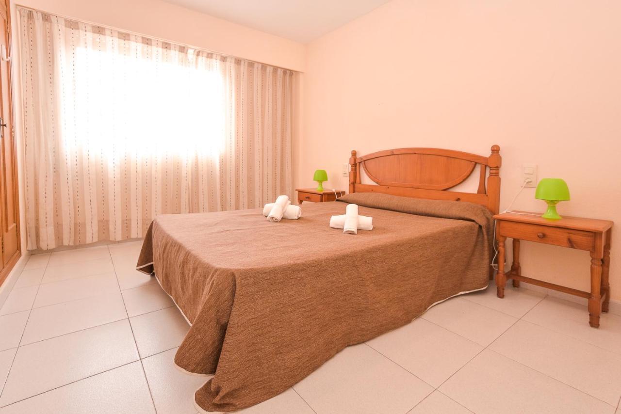 Apartamentos Marblau Las Alondras-Julio Y Agosto Solo Familias Гандія Екстер'єр фото