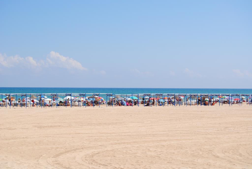 Apartamentos Marblau Las Alondras-Julio Y Agosto Solo Familias Гандія Екстер'єр фото