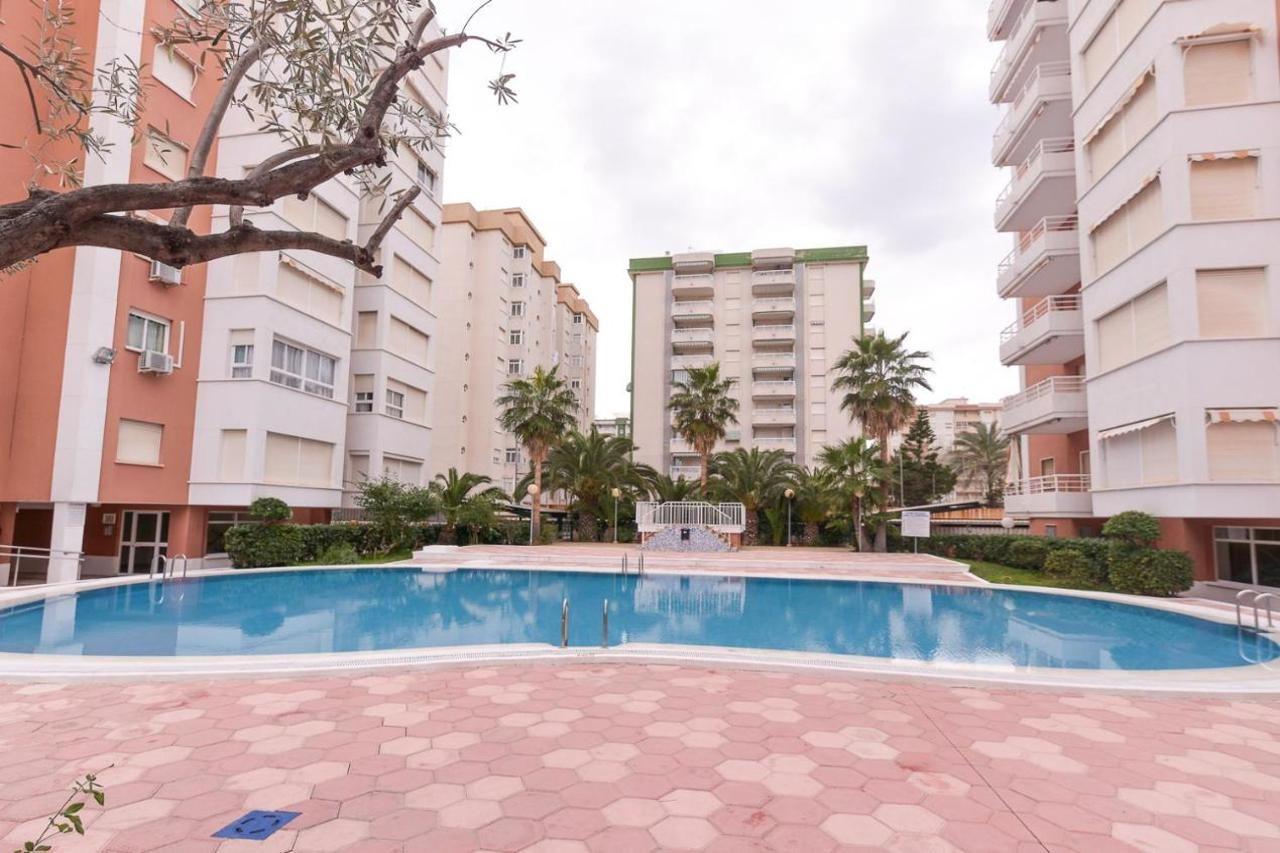 Apartamentos Marblau Las Alondras-Julio Y Agosto Solo Familias Гандія Екстер'єр фото