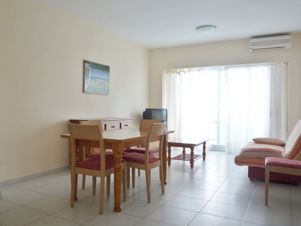 Apartamentos Marblau Las Alondras-Julio Y Agosto Solo Familias Гандія Екстер'єр фото